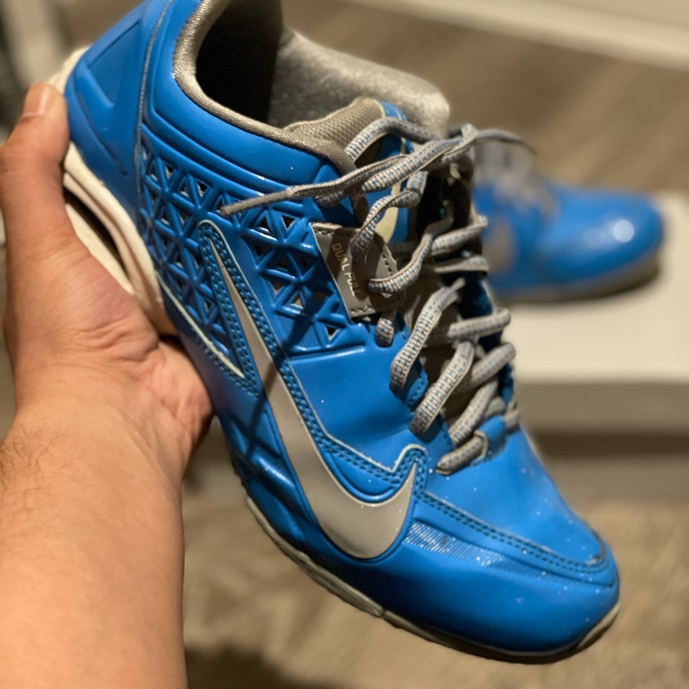 Nike lacrosse sneakers